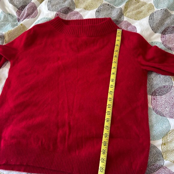 Lord & Taylor 100% Cashmere Rich Red Women's Size Large, so soft! - Picture 6 of 6